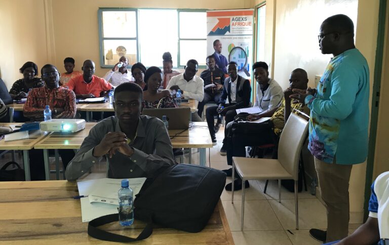 (Ouagadougou, le 29 septembre 2023) – Cartographie des parties prenantes en communication de crises et engagement communautaire, des acteurs intervenants en Santé publique au Burkina Faso : Formation des agents enquêteurs.