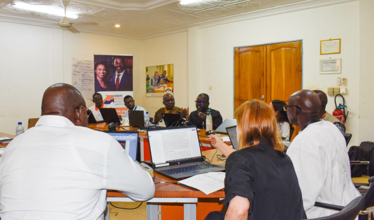 (Ouagadougou, le 14 novembre 2024) – Atelier national de présentation des résultats de l’évaluation intermédiaire du projet « 𝐍𝐨𝐮𝐫𝐫𝐢𝐫 𝐥𝐞 𝐟𝐮𝐭𝐮𝐫 ».