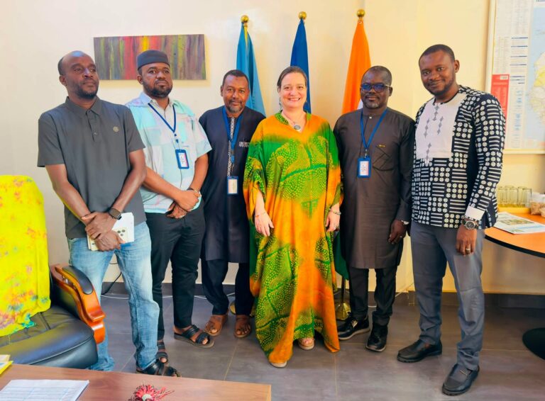 (Niamey, le 02 juillet 2026) – Evaluation finale du projet « Appui au retour volontaire et au suivi des flux migratoires au Niger » : l&rsquo;équipe de consultants a été reçue par la Cheffe de mission de l&rsquo;OIM Niger.